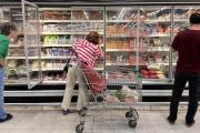 En abril, bajó la inflación después de 11 meses de subas: 2,4% mensual, 11,2% en el acumulado y 32,1% anual
