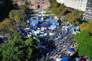 La CGT marcó a Plaza de Mayo por el Día del Trabajador