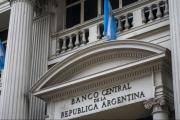 El BCRA habilitó los préstamos en dólares para empresas