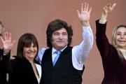 Patricia Bullrich presentó su renuncia como presidenta del bloque de LLA en el Senado y Milei no la aceptó