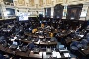 En la provincia de Bs. As., legisladores de LLA y el PRO, presentaron un proyecto para arancelar la salud y las universidades a extranjeros