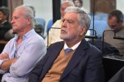 La Justicia argentina no existe… Recién 20 años después, el TOF 4 condenó a Julio De Vido y a José López a cinco años de prisión por la causa Skanska