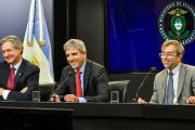 Luis Caputo anunció que el Gobierno Nacional flexibilizará los créditos en dólares para las empresas