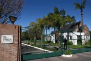 La muerte de Jorge Messi: en la más estricta intimidad, Lionel despidió a su padre junto a toda su familia