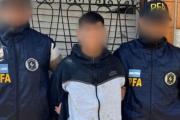 Provincia de Bs. As. tierra de nadie: detienen a un abusador de 22 años en Banfield y en Ezeiza otro murió al recibir una pedrada en la cabeza por parte de otro bando