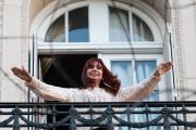 Pasan los años y todavía no la devolvieron… La Cámara Federal de Casación Penal rechazó un planteo de queja de CFK y avaló los embargos preventivos de San José 1111 y otros bienes de sus hijos