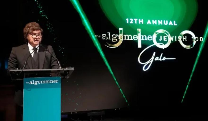 Otro premio para Milei: participó de la Gala Algemeiner Jewish 100 en Estados Unidos donde fue galardonado con el premio “Guerrero de la Verdad”