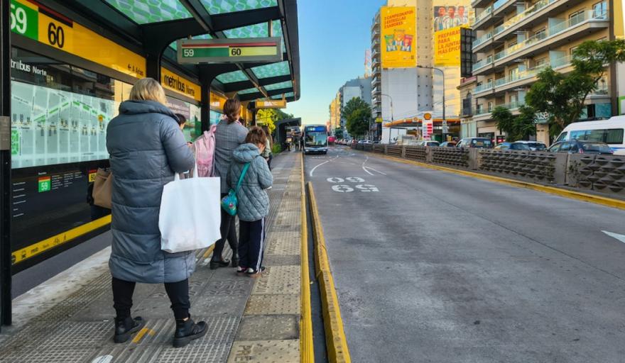 Menos colectivos por falta de pagos: la UTA inició la retención de tardes hasta que se regularicen los haberes