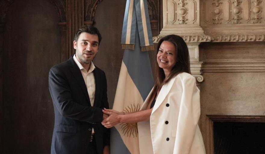 Chubutazo 2026: el gobernador Ignacio Torres, firmó el pago de la deuda de ANSES, por más de 48.000 millones de pesos