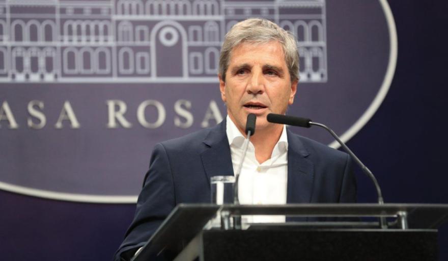 Toto Caputo adelantó que la inflación de mayo será menor al 2,6% de abril