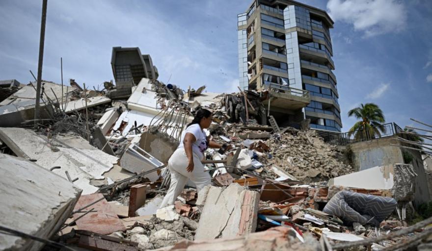 Catástrofe en Venezuela: más de 1.400 muertos, con más de 3.000 heridos y 50.000 desaparecidos, además de más de 500 replicas