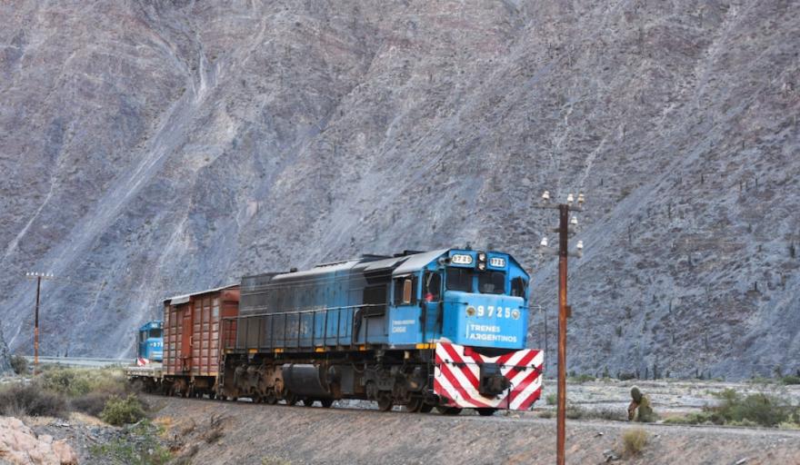 El Gobierno convocó a la licitación del Belgrano Cargas
